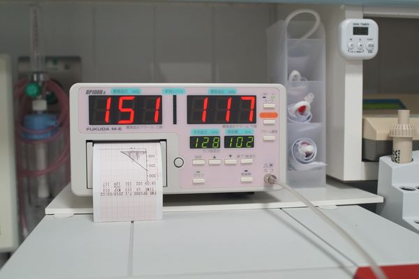 横浜 金沢区の動物病院 マーサ動物病院 医療設備 血圧測定器（非観血式）